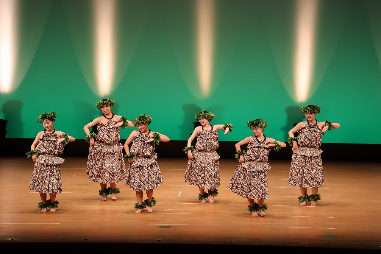 フラダンスの様子2